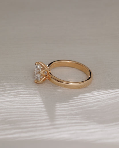 Jayden - Round Claw Solitaire with Petal Gallery and Cigar Band Engagement Ring - White Gold