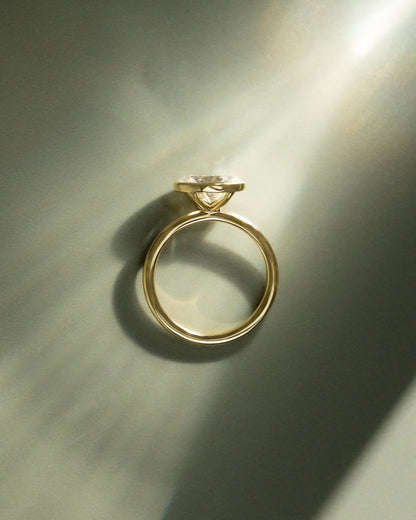 Erin - Oval East West Bezel Solitaire  Engagement Ring - Yellow Gold