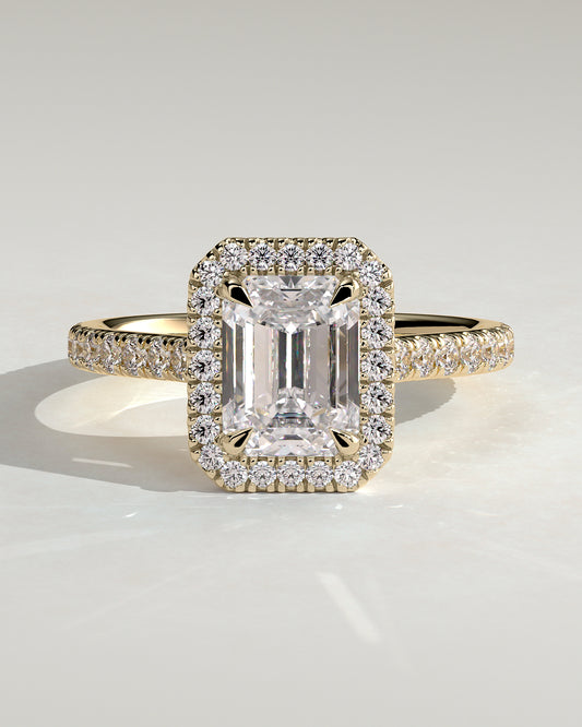 Vanessa - Emerald Claw Solitaire with Halo and Pave Band and Cathedral High Setting Engagement Ring - Yellow Gold - Yellow Gold 2ct