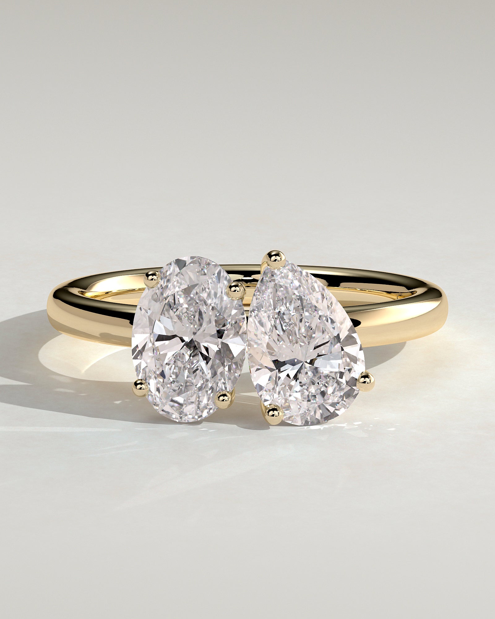 April - Pear and Oval Claw Toi et Moi Engagement Ring - Yellow Gold - Yellow Gold 2ct