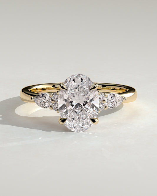 Sheridan - Oval Claw Solitaire with Pear Accents and Round Shoulder Stones Engagement Ring - Yellow Gold - Yellow Gold 2ct