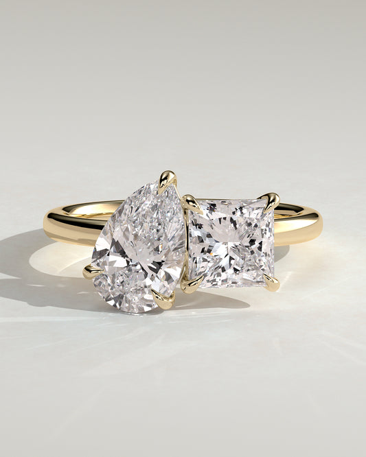 Svea - Pear and Princess Claw Toi et Moi Engagement Ring - Yellow Gold - Yellow Gold 2ct