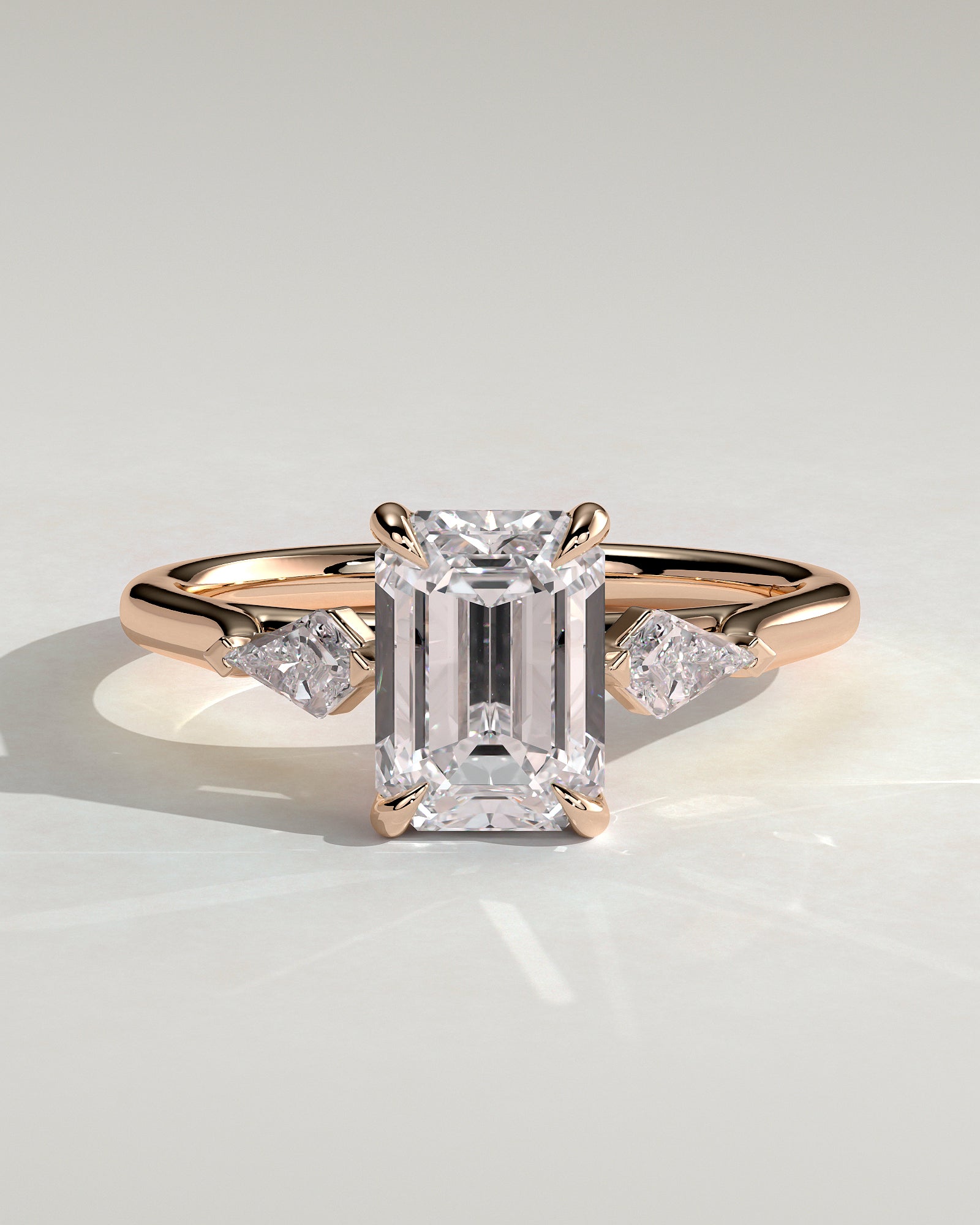 Elphie - Emerald Claw Trilogy with Kite Side Stones Engagement Ring - Rose Gold - Rose Gold 2ct
