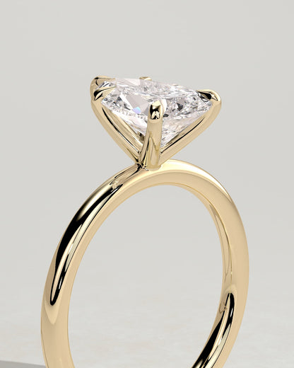 Alia - Pear Claw Solitaire Engagement Ring - Yellow Gold - yellow gold - Lara Jewels