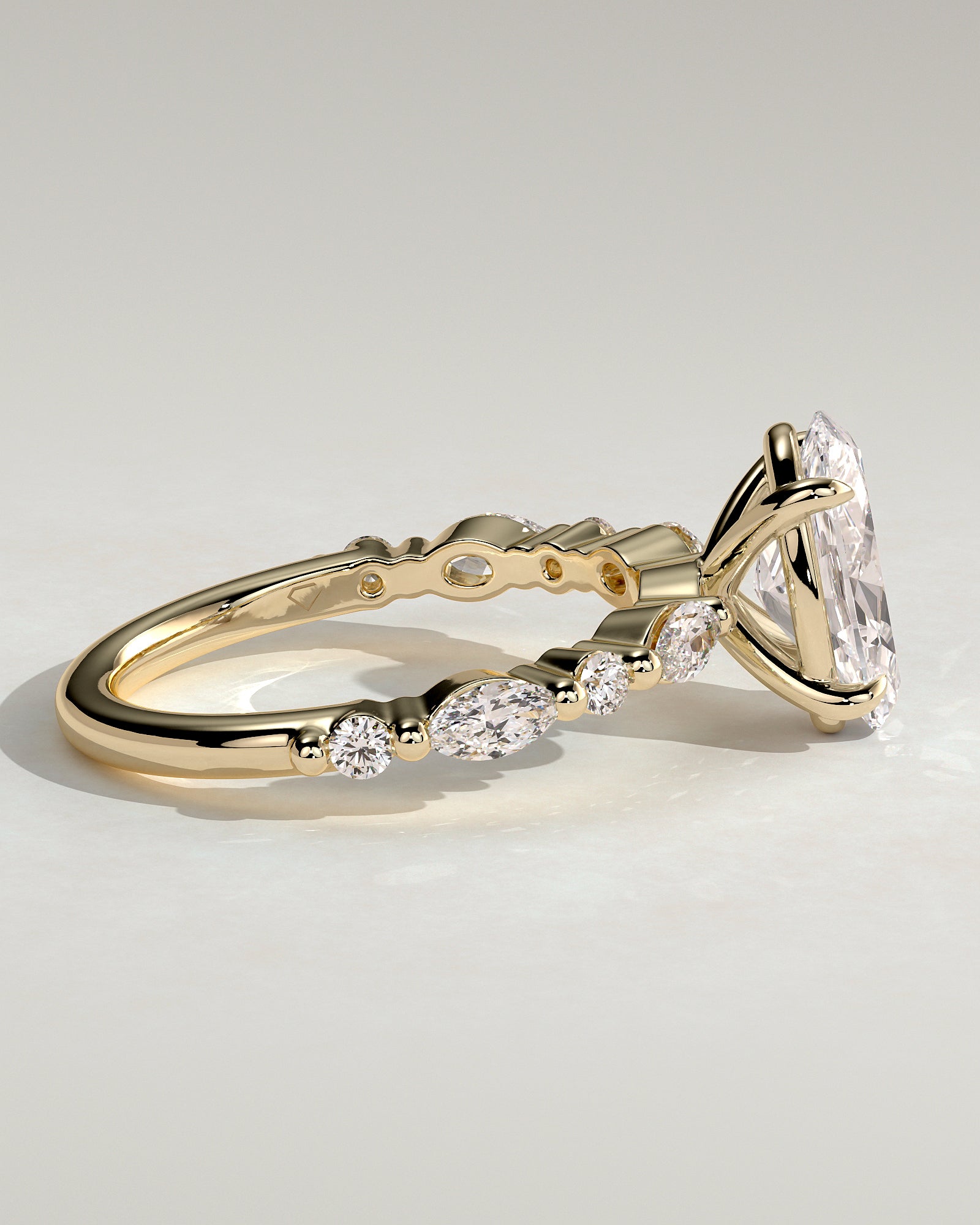 Alyssa - Oval Claw Solitaire with Marquise and Round Accent Stones Engagement Ring - Yellow Gold - Yellow Gold 2ct