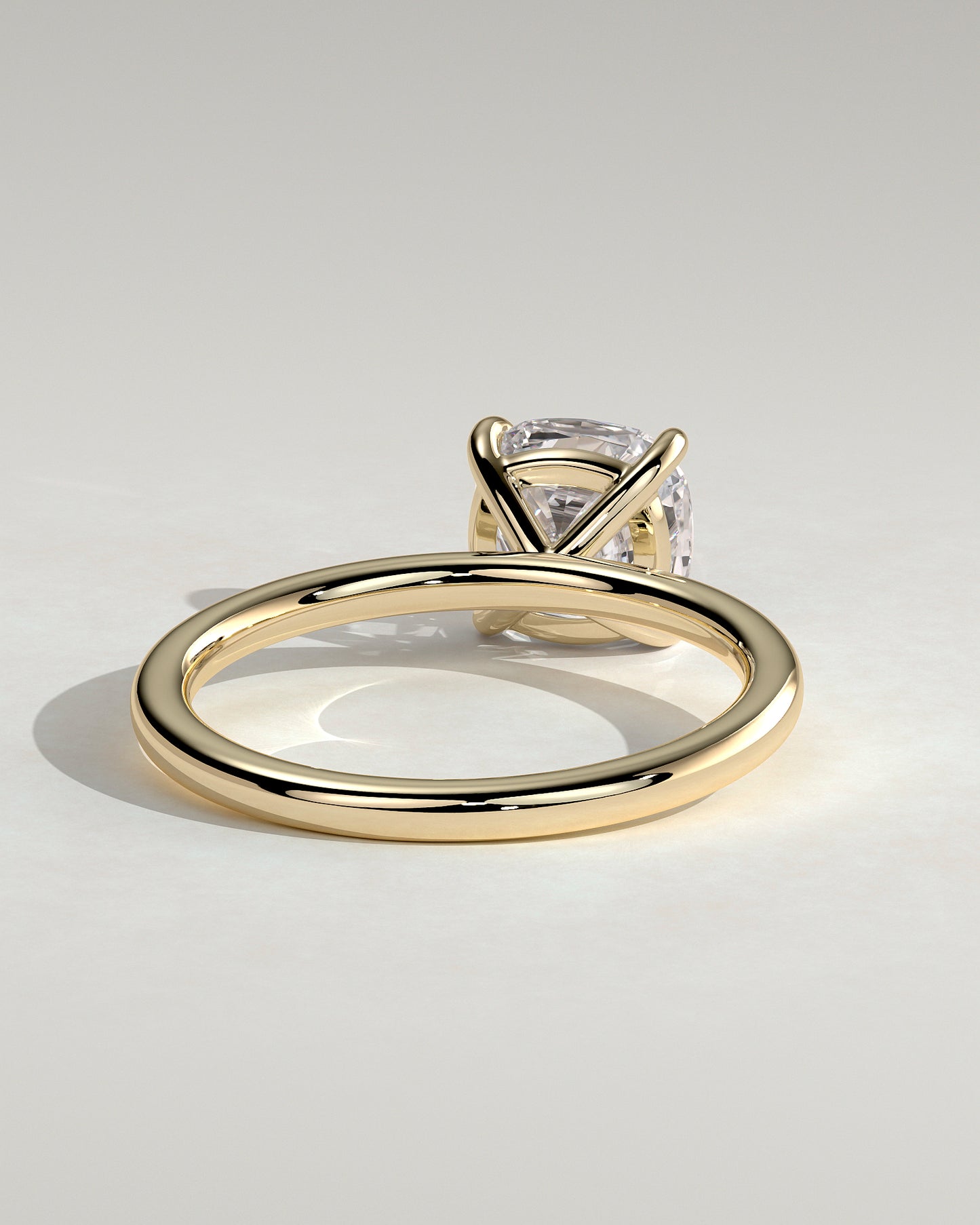 Hazel - Cushion Claw Solitaire Engagement Ring - Yellow Gold - Yellow Gold 2ct