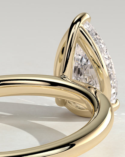Amy - Pear Claw Solitaire Engagement Ring - Yellow Gold