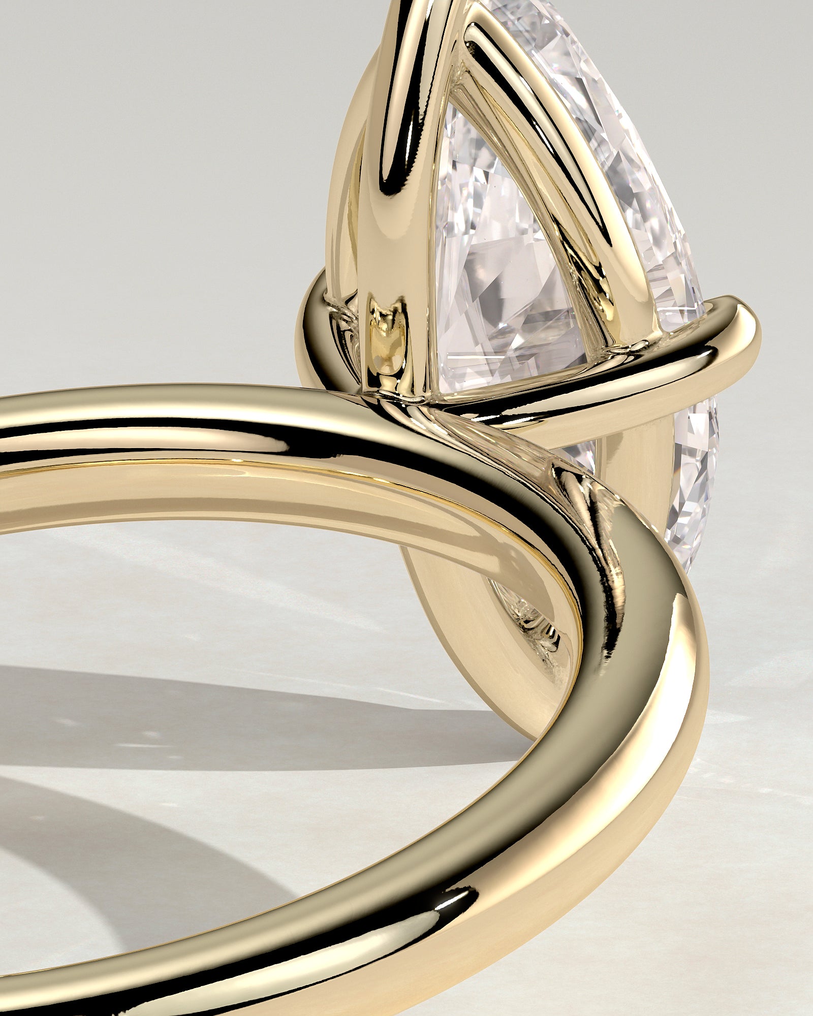 Genevieve - Marquise Claw Solitaire Engagement Ring - Yellow Gold - Yellow Gold 2ct