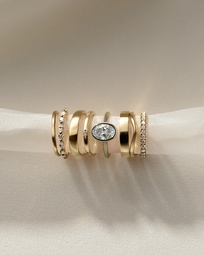 Daphne - Oval Bezel Solitaire with Cathedral High Setting Engagement Ring - Yellow Gold