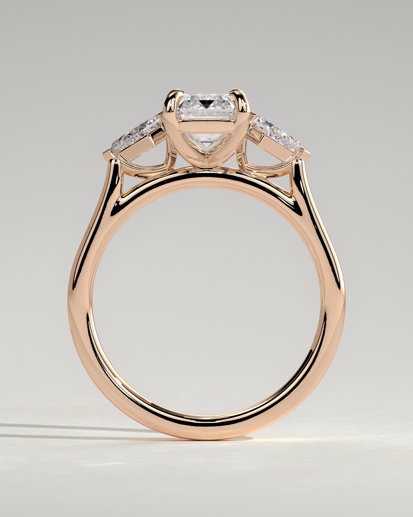 Elphie - Emerald Claw Trilogy with Kite Side Stones Engagement Ring - Rose Gold - Rose Gold 2ct