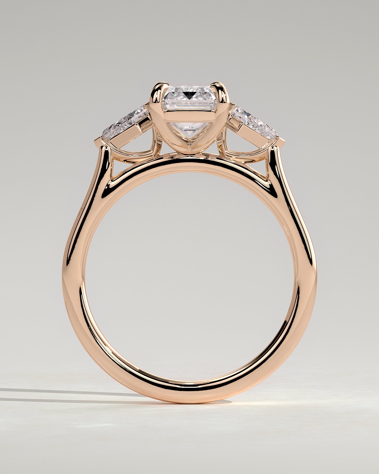 Elphie - Emerald Claw Trilogy with Kite Side Stones Engagement Ring - Rose Gold - Rose Gold 2ct