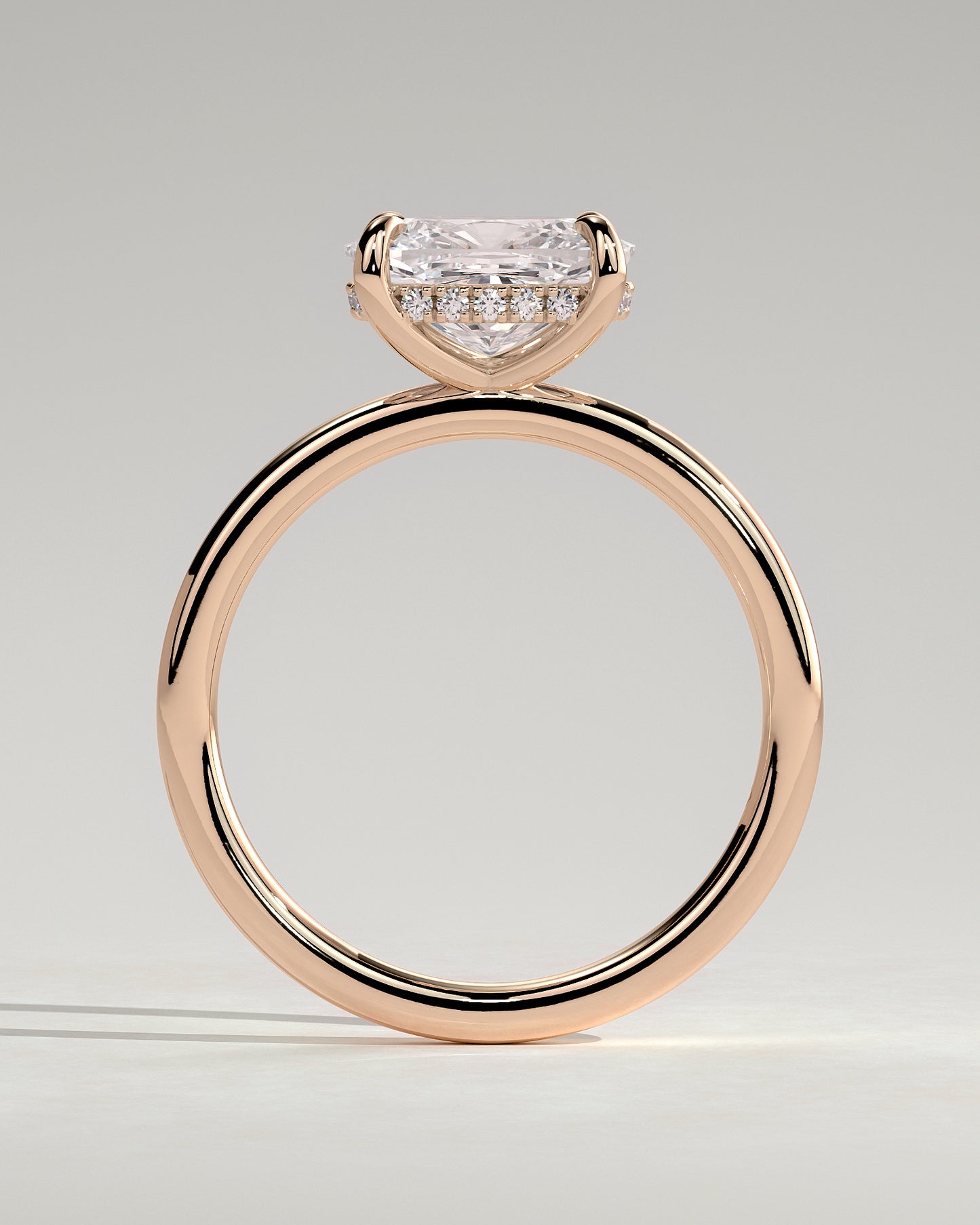 Frida - Elongated Cushion East West Claw Solitaire with Hidden Halo Engagement Ring - Rose Gold - Rose Gold 2ct