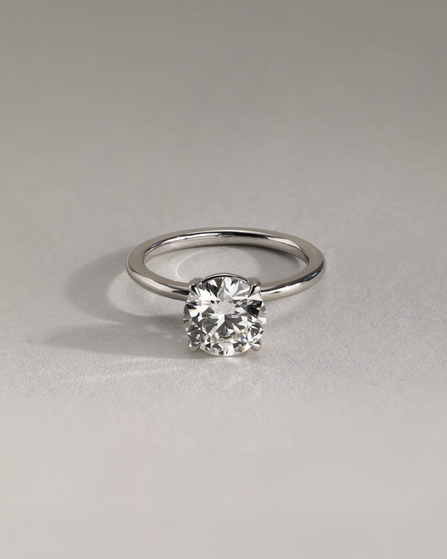Lilly - Round Claw Solitaire Engagement Ring - Yellow Gold