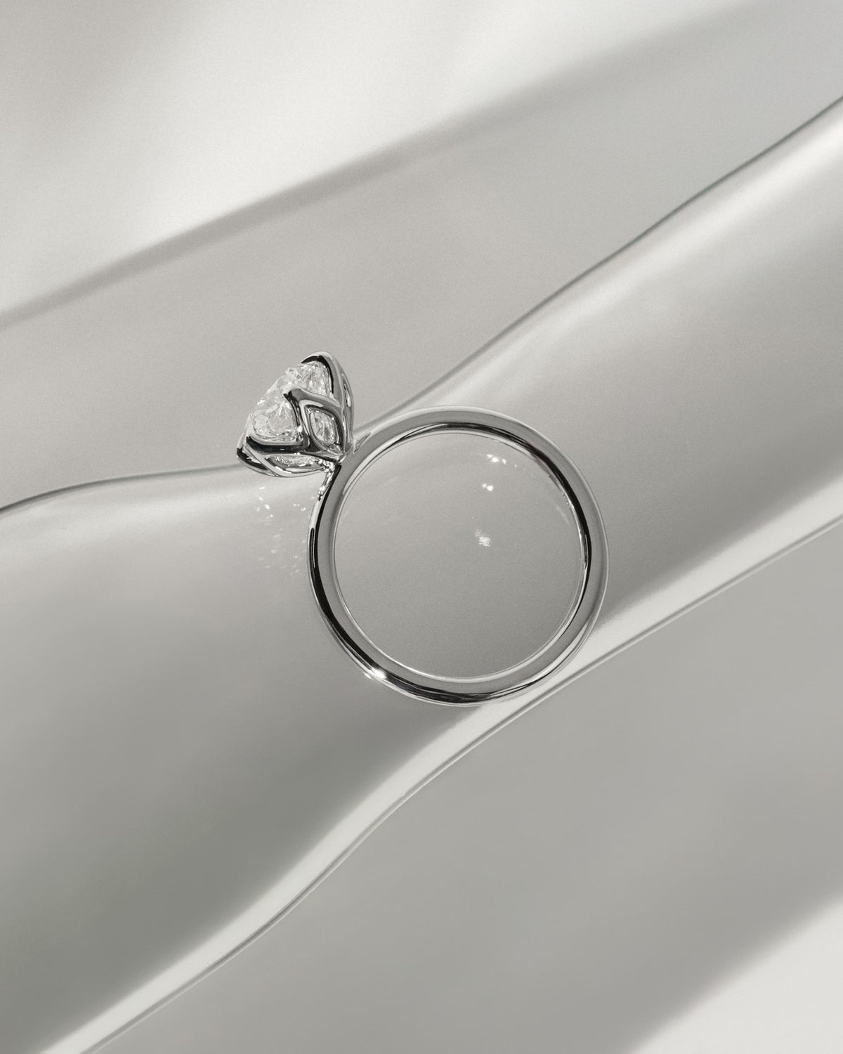 Iris - Round Claw Solitaire with Petal Gallery Engagement Ring - Rose Gold