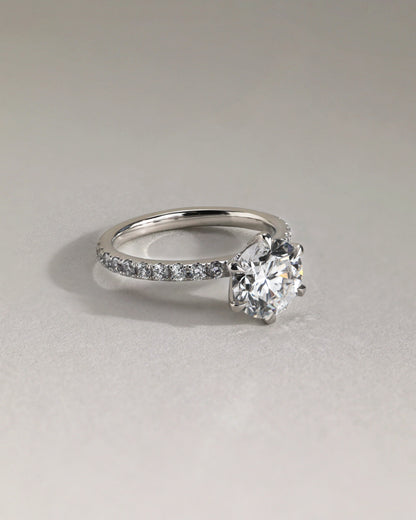 Alexandria - Round Claw Solitaire with Pave Band Engagement Ring - Yellow Gold - yellow gold - Lara Jewels