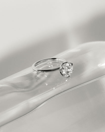 Iris - Round Claw Solitaire with Petal Gallery Engagement Ring - Yellow Gold