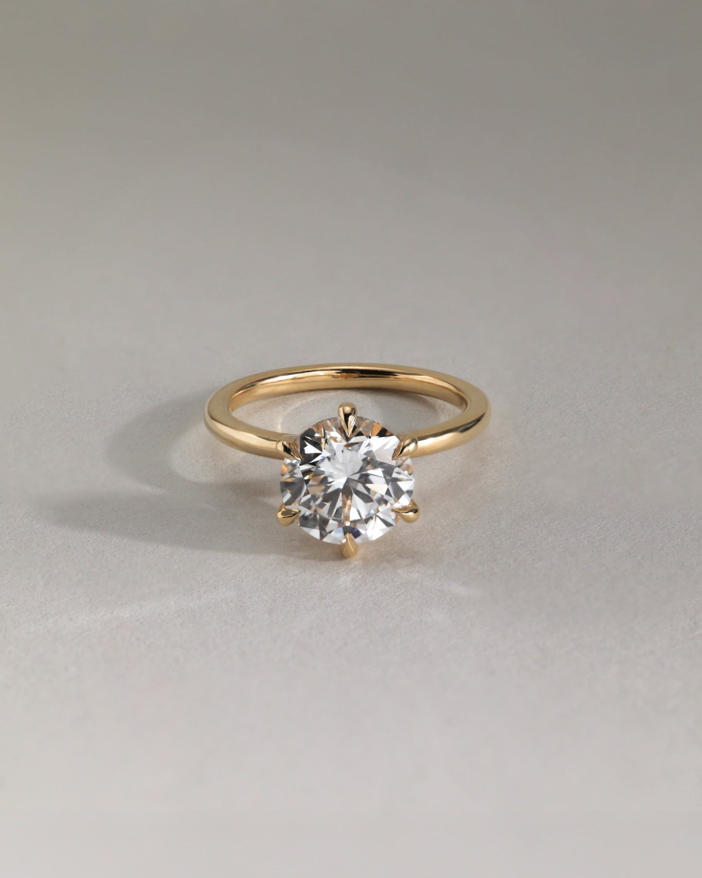 Anna - Round Claw Solitaire with Hidden Halo Engagement Ring - Yellow Gold - yellow gold - Lara Jewels