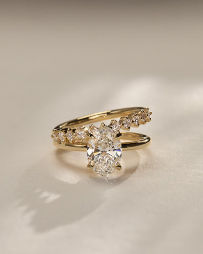 Athena - Oval Claw Solitaire with Double Plain-and-Round-Accent Stones Band Engagement Ring - Yellow Gold