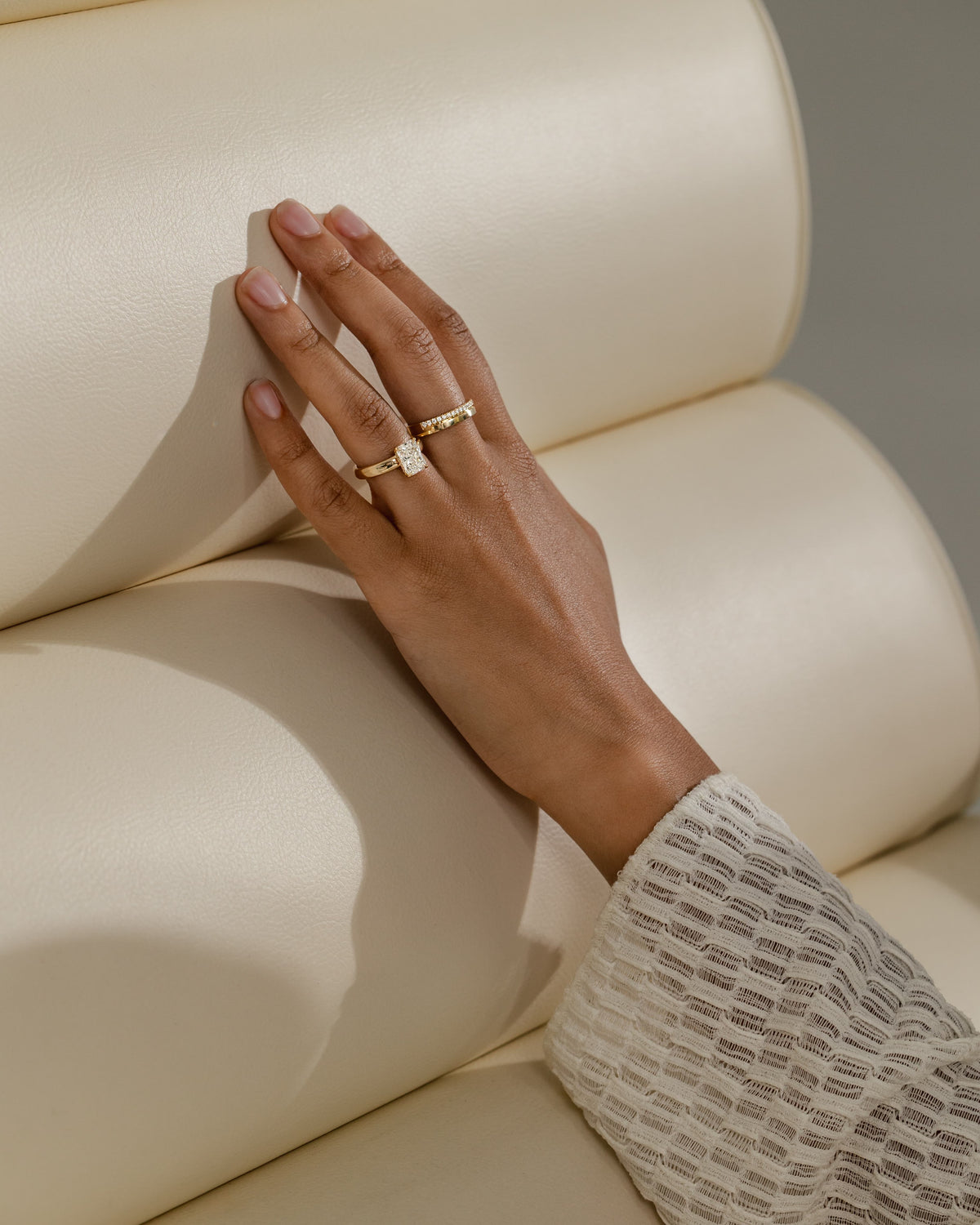 Angelina - Radiant Claw Solitaire with Cigar Band and Hidden Halo Engagement Ring - Yellow Gold - yellow gold - Lara Jewels