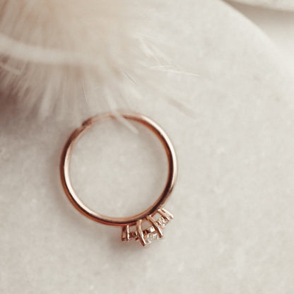 The Mini Vivien Oval Ring