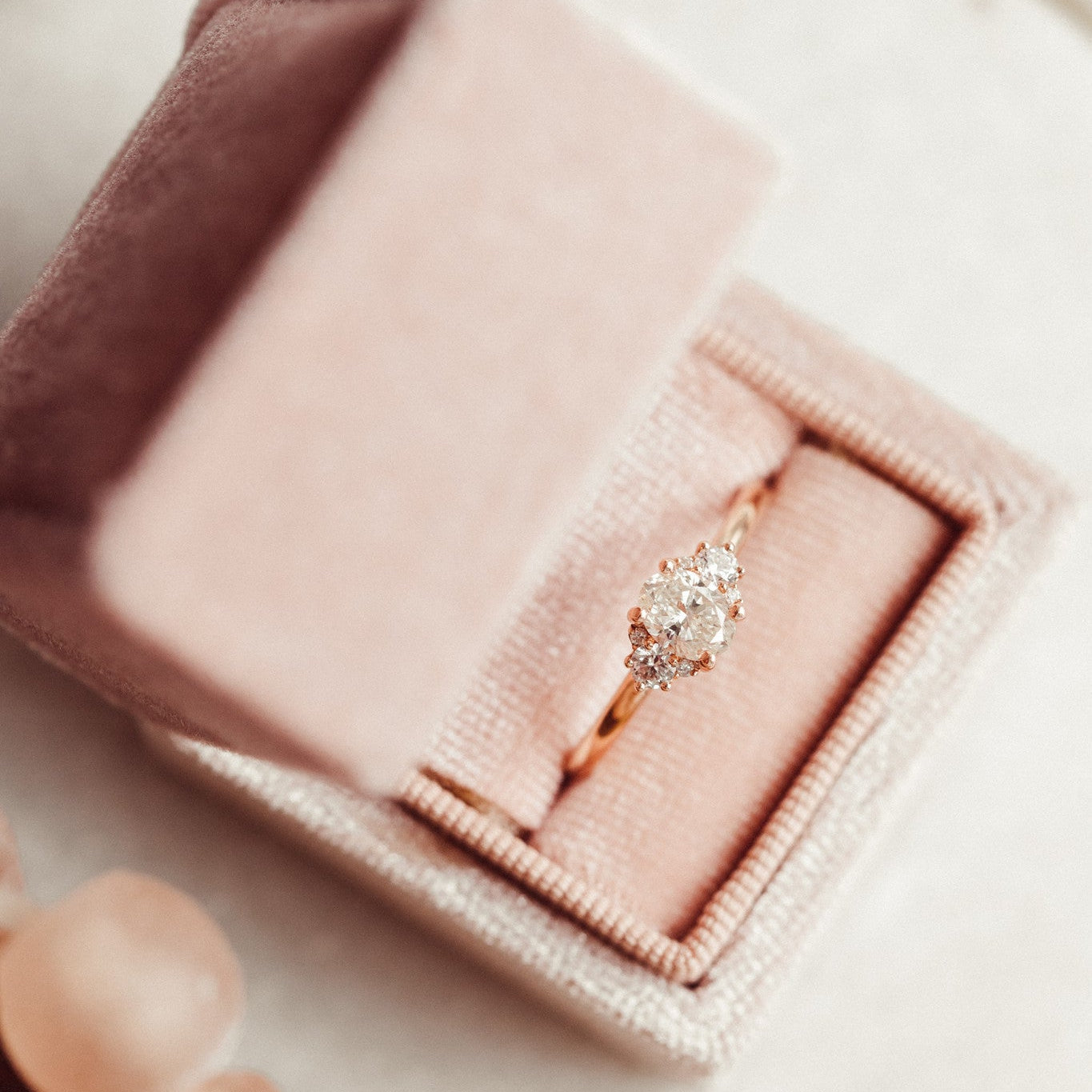 The Mini Vivien Oval Ring