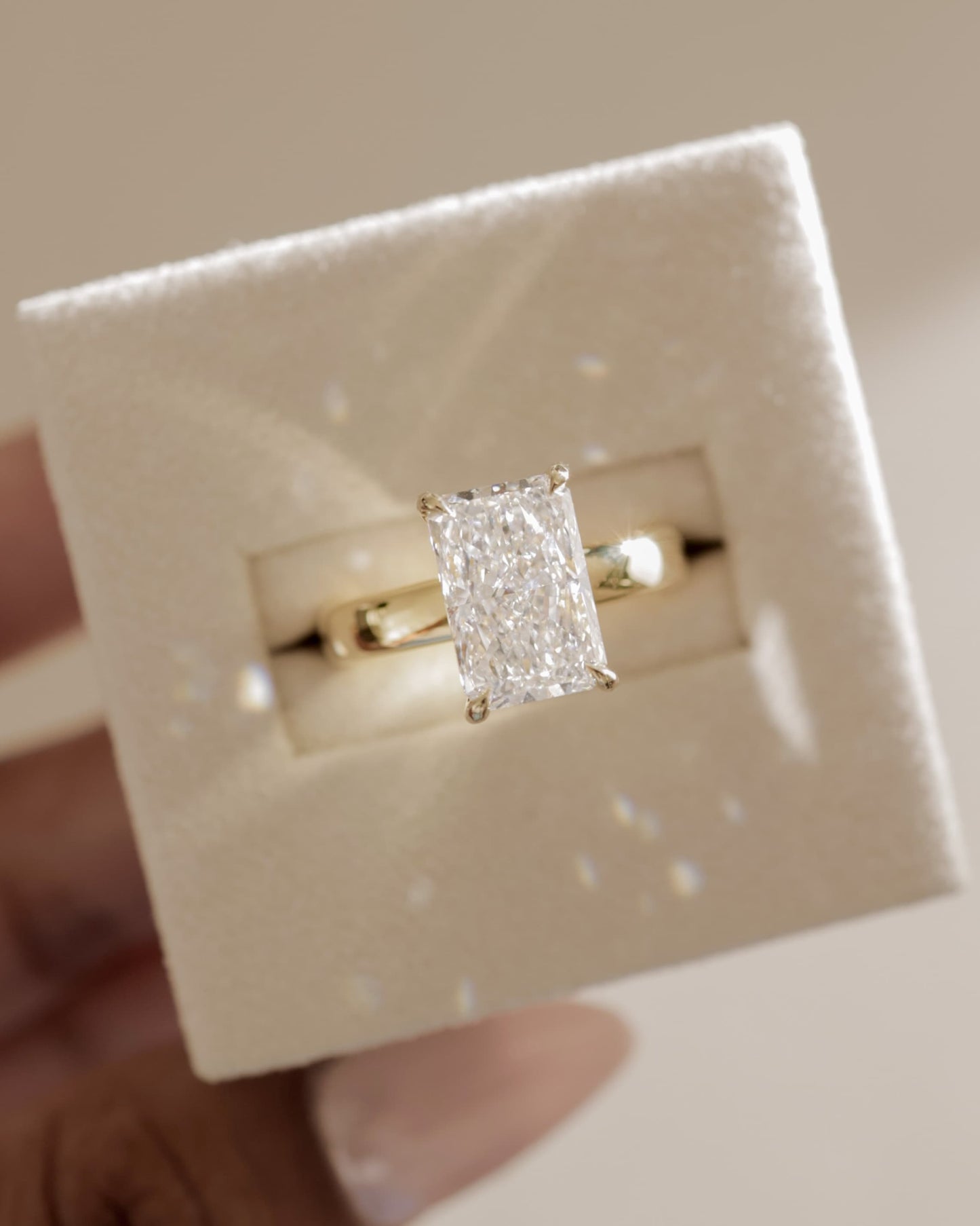 Angelina - Radiant Claw Solitaire with Cigar Band and Hidden Halo Engagement Ring - Yellow Gold - yellow gold - Lara Jewels