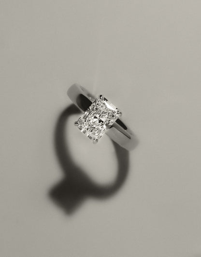Angelina - Radiant Claw Solitaire with Cigar Band and Hidden Halo Engagement Ring - Yellow Gold - yellow gold - Lara Jewels