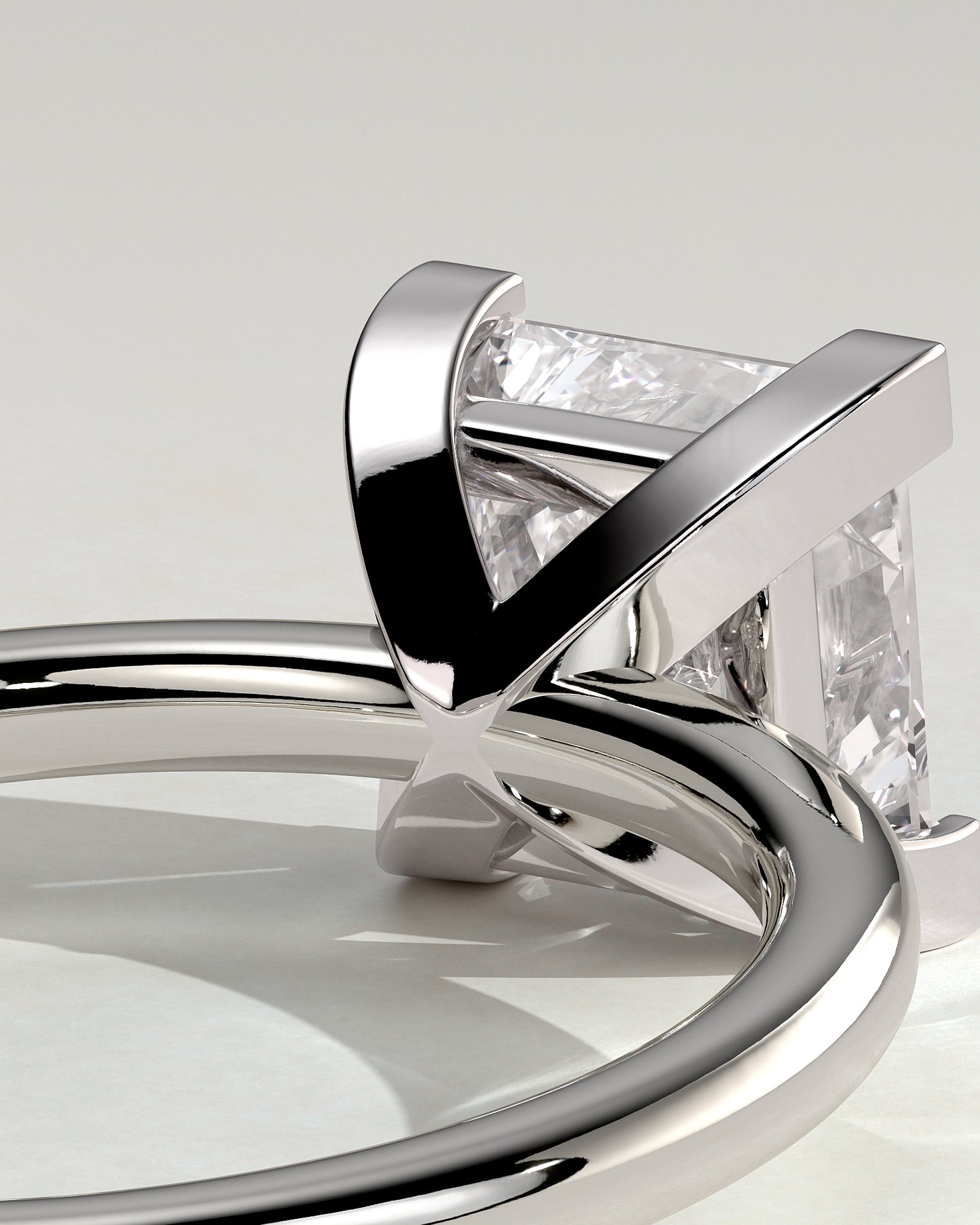 Glinda - Princess Claw Solitaire Engagement Ring - Platinum - White Gold / Platinum 2ct