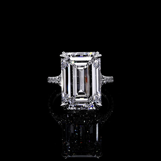 Lara Jewels High Jewellry High Jewelry | Jane Emerald Solitaire Lab Diamond Engagement Ring - Emerald - Platinum - Front View