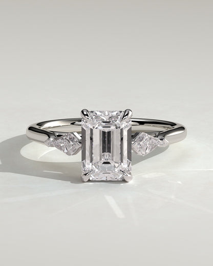 Elphie - Emerald Claw Trilogy with Kite Side Stones Engagement Ring - White Gold