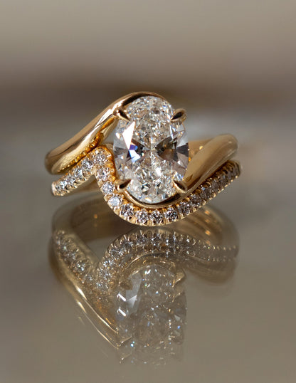 Oval Lab Grown Diamond Engagement Ring