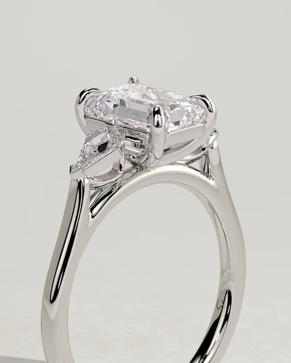 Elphie - Emerald Claw Trilogy with Kite Side Stones Engagement Ring - White Gold