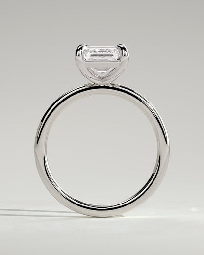 Alina - Emerald Claw Solitaire Engagement Ring - Platinum