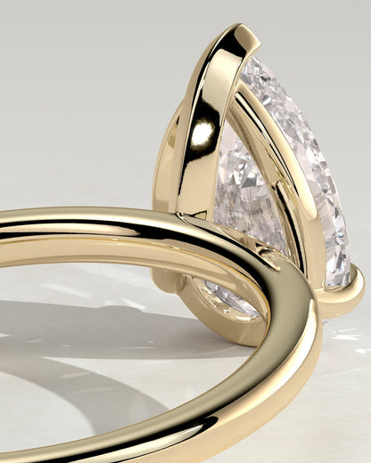 Amy - Pear Claw Solitaire Engagement Ring - Yellow Gold