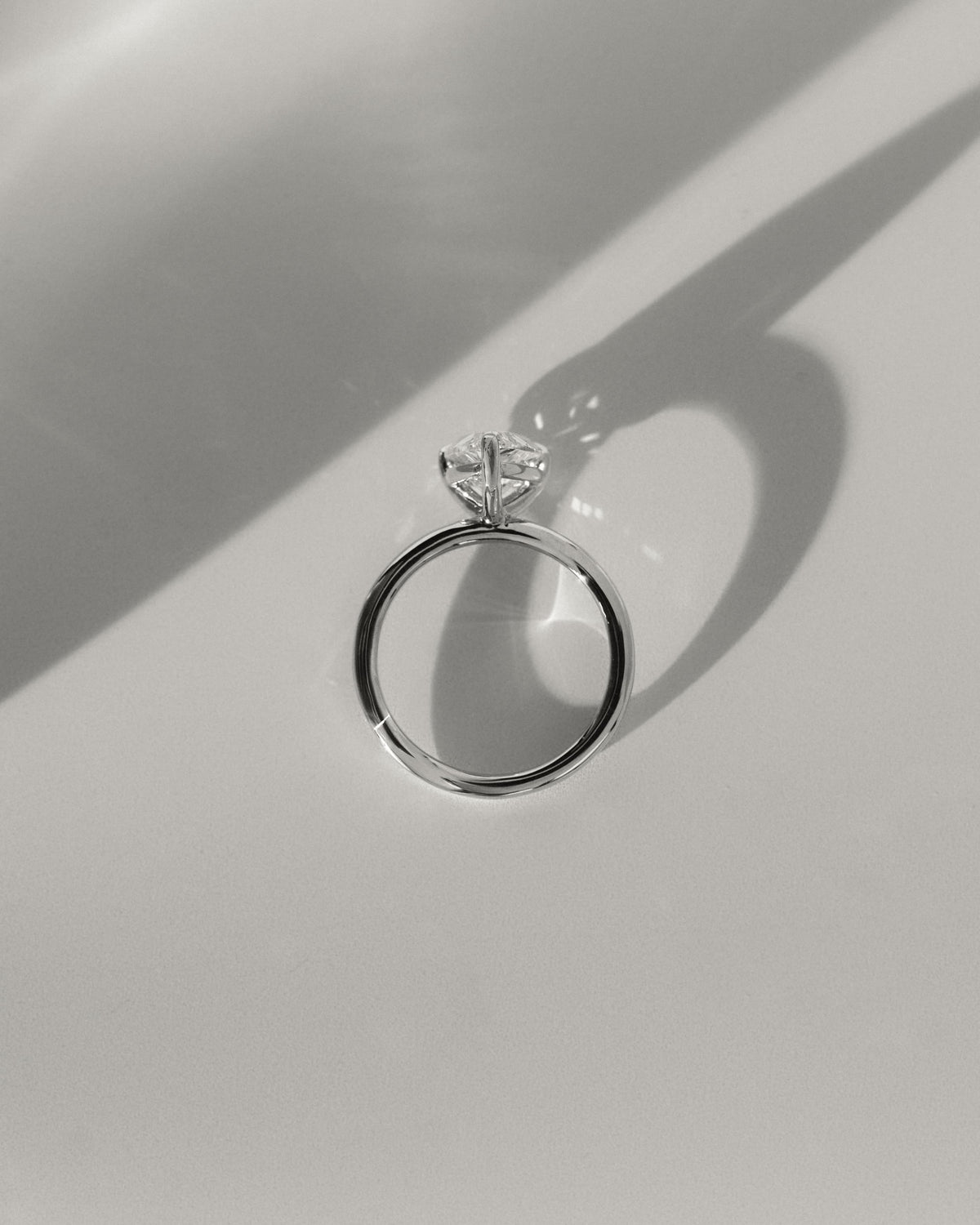 Amy - Pear Claw Solitaire Engagement Ring - Yellow Gold