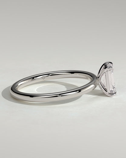 Alina - Emerald Claw Solitaire Engagement Ring - Platinum