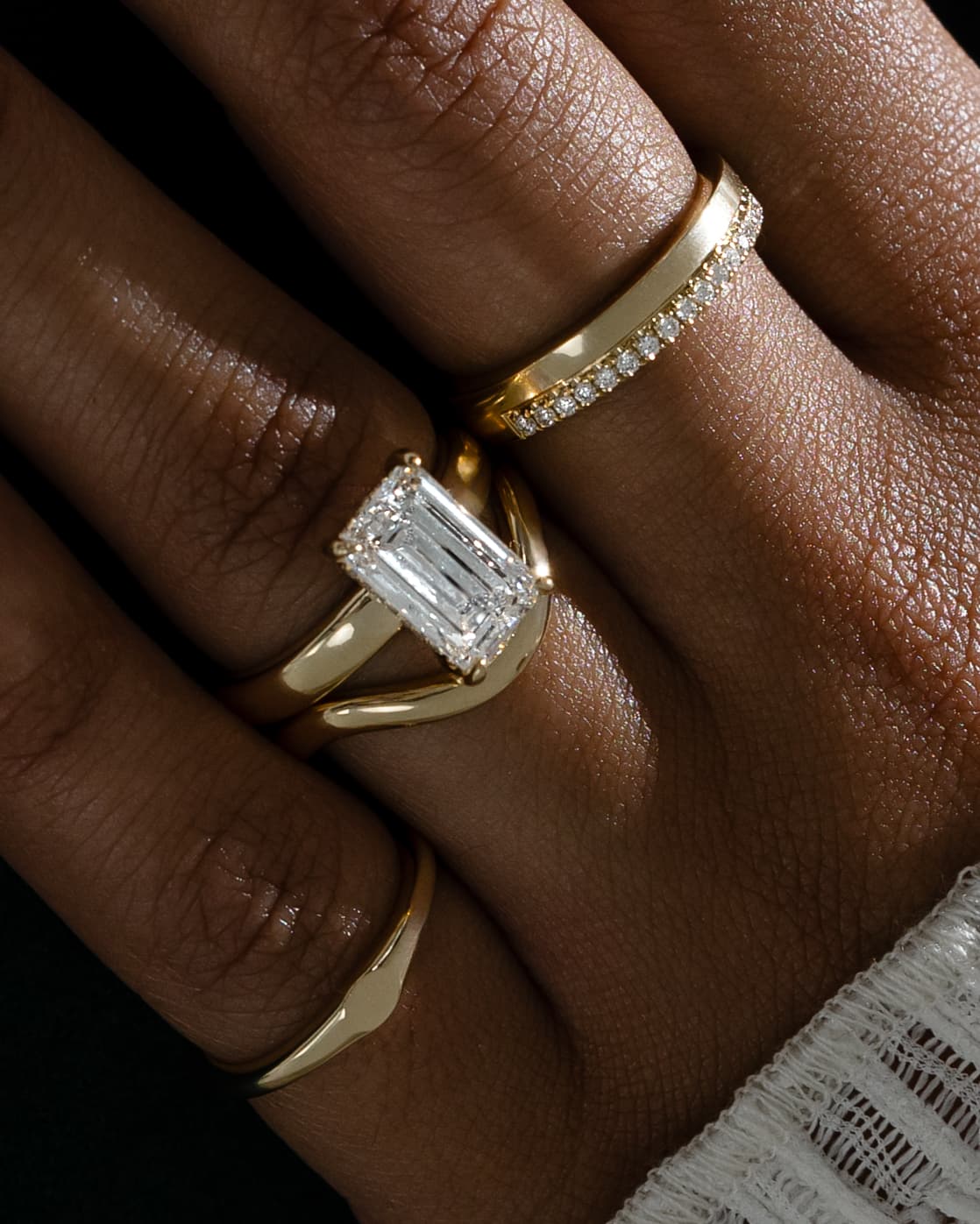 Kate - Emerald Claw Solitaire with Cigar Band and Hidden Halo Engagement Ring - Yellow Gold
