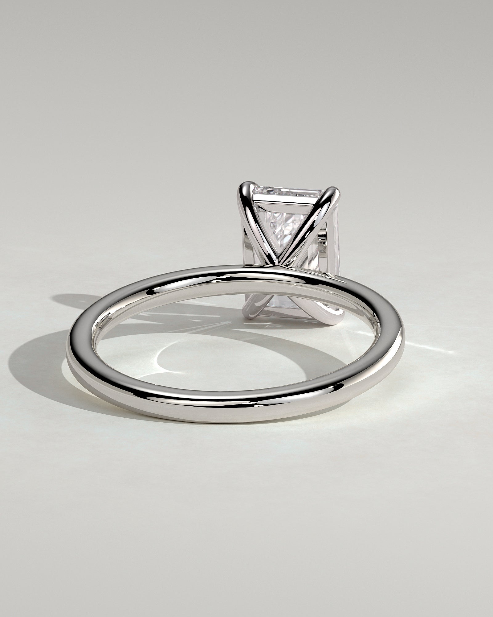Alina - Emerald Claw Solitaire Engagement Ring - Platinum - White Gold / Platinum 2ct