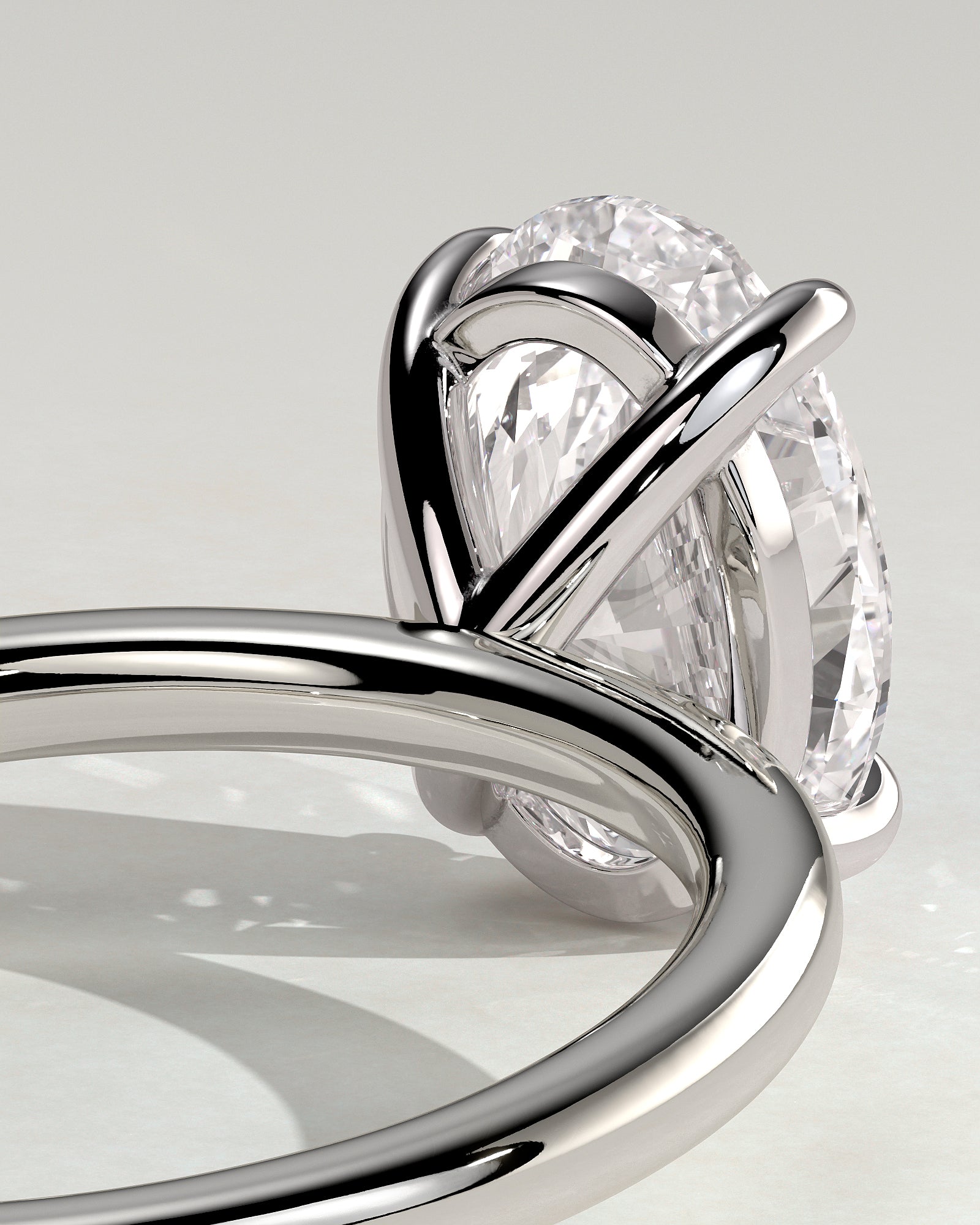 Daisy - Classic Oval Claw Solitaire Engagement Ring - Platinum - White Gold / Platinum 2ct