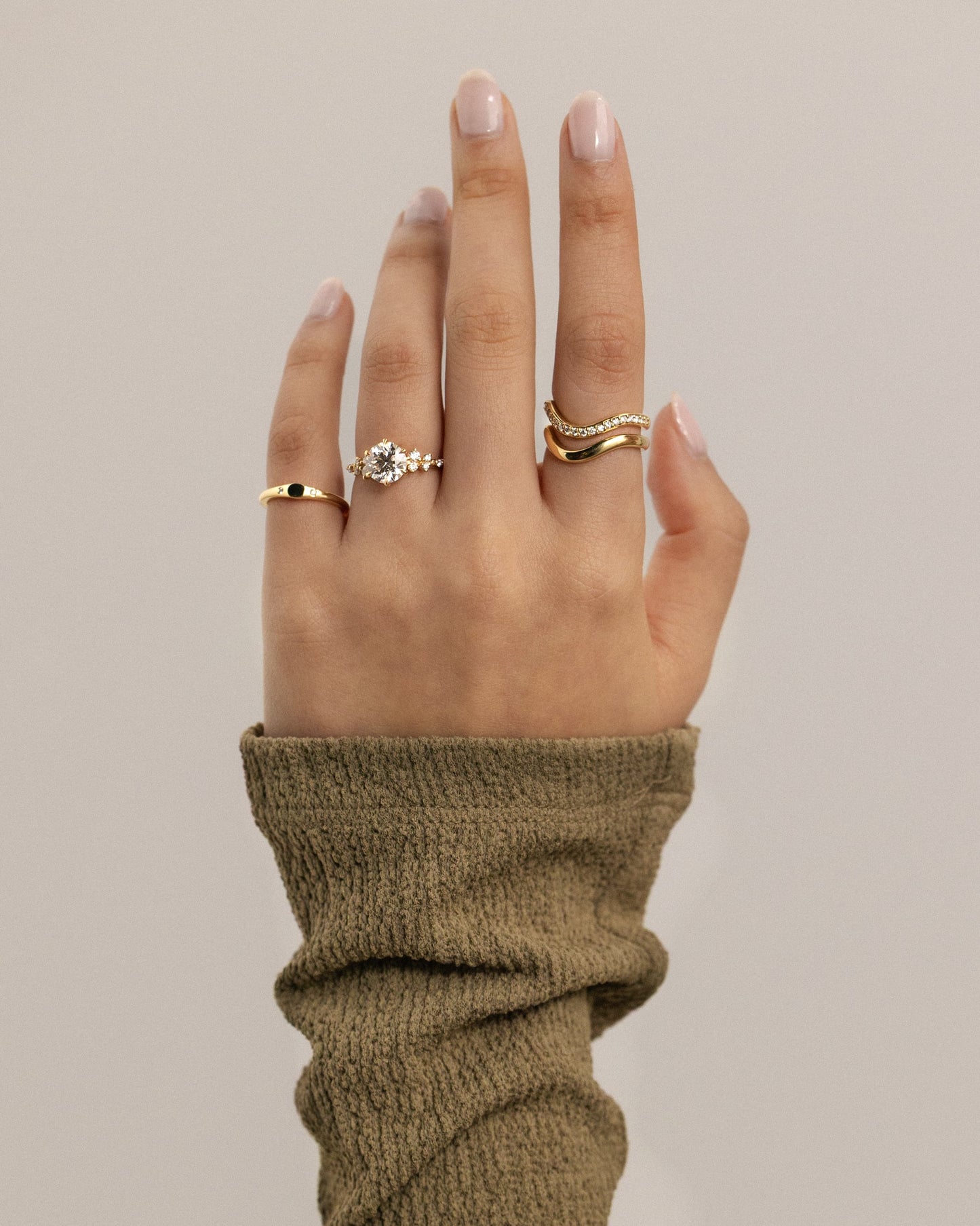 Molly - Round Claw Solitaire with Clustered Round Shoulder Stones Engagement Ring - Rose Gold
