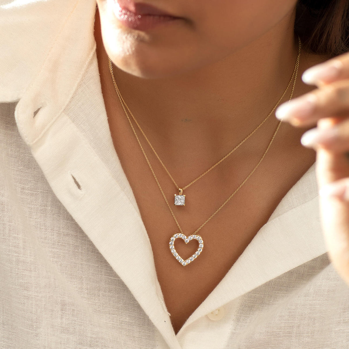 Silhouette Necklace - Heart