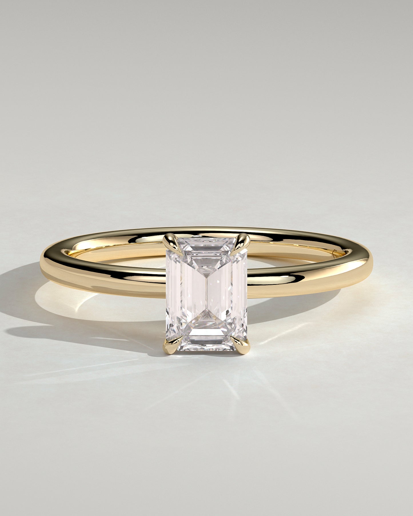 Alina - Emerald Claw Solitaire Engagement Ring - Yellow Gold