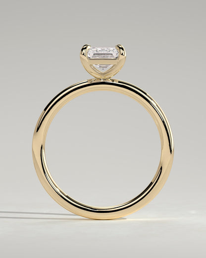 Alina - Emerald Claw Solitaire Engagement Ring - Yellow Gold - yellow gold - Lara Jewels