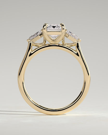 Elphie - Emerald Claw Trilogy with Kite Side Stones Engagement Ring - Yellow Gold