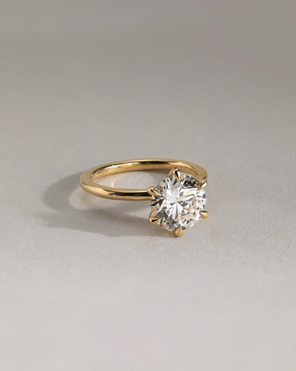 Louise - Round Claw Solitaire Engagement Ring - Yellow Gold