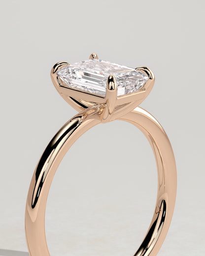Alina - Emerald Claw Solitaire Engagement Ring - Rose Gold - rose gold - Lara Jewels