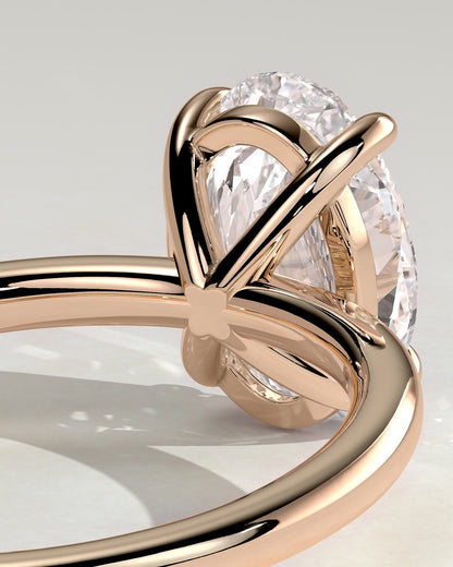 Daisy - Classic Oval Claw Solitaire Engagement Ring - Rose Gold