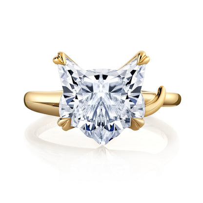 Lara Jewels High Jewellry High Jewelry | Cat-Head Cut Solitaire Engagement Ring - Cat Modified Brilliant - 18k Yellow Gold - Front View