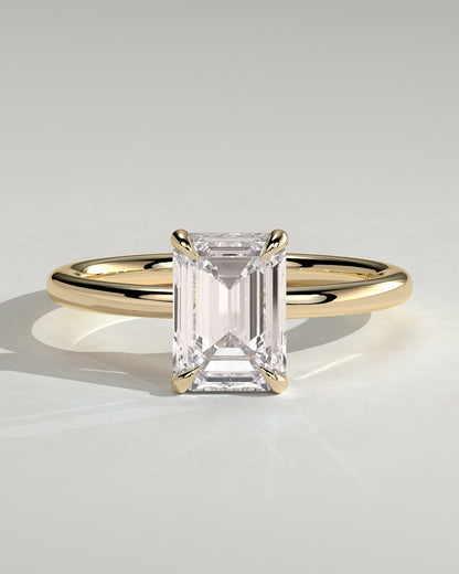 Alina - Emerald Claw Solitaire Engagement Ring - Yellow Gold - yellow gold - Lara Jewels