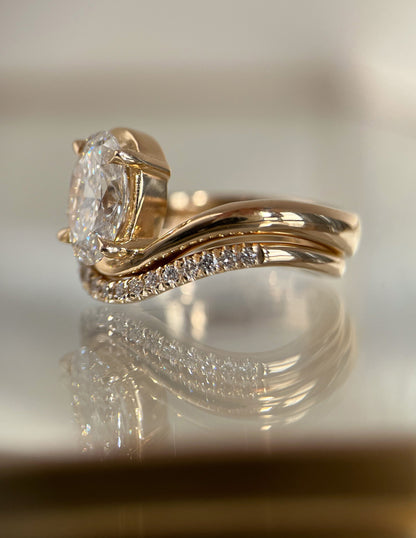 Oval Lab Grown Diamond Engagement Ring